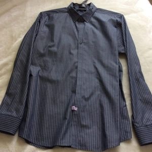 - Marc Anthony Men's Long Sleeve Buttoned Shirt Large Slim Fit